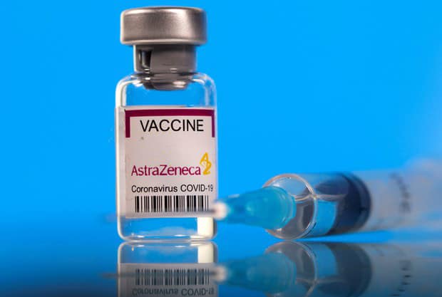 Thêm 1,2 triệu liều vaccine COVID-19 của AstraZeneca về đến Việt Nam