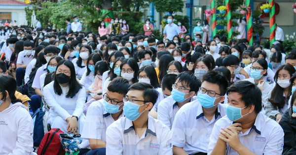 Học sinh ở một số địa bàn tại TP Hồ Chí Minh đi học trở lại. Ảnh minh họa. Học sinh ở một số địa bàn tại TP Hồ Chí Minh đi học trở lại. Ảnh minh họa.